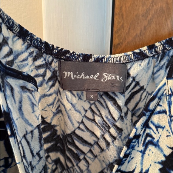 Patterned Mini Dress - Picture 3 of 3